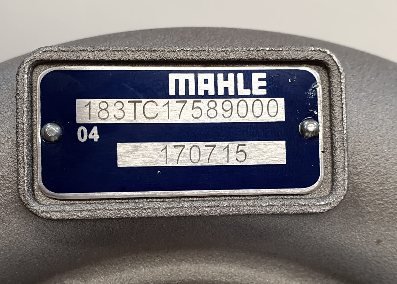 183TC17589000 Турбокомпресор Mahle Turbo HX35 4955163 3597913 для двигуна Cummins 6B 6BT