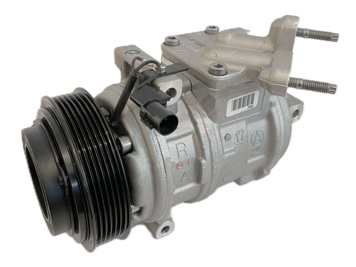 97701-4D700 12V New AC Compressor