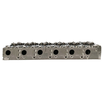 6746111210 New Cylinder Head with valves