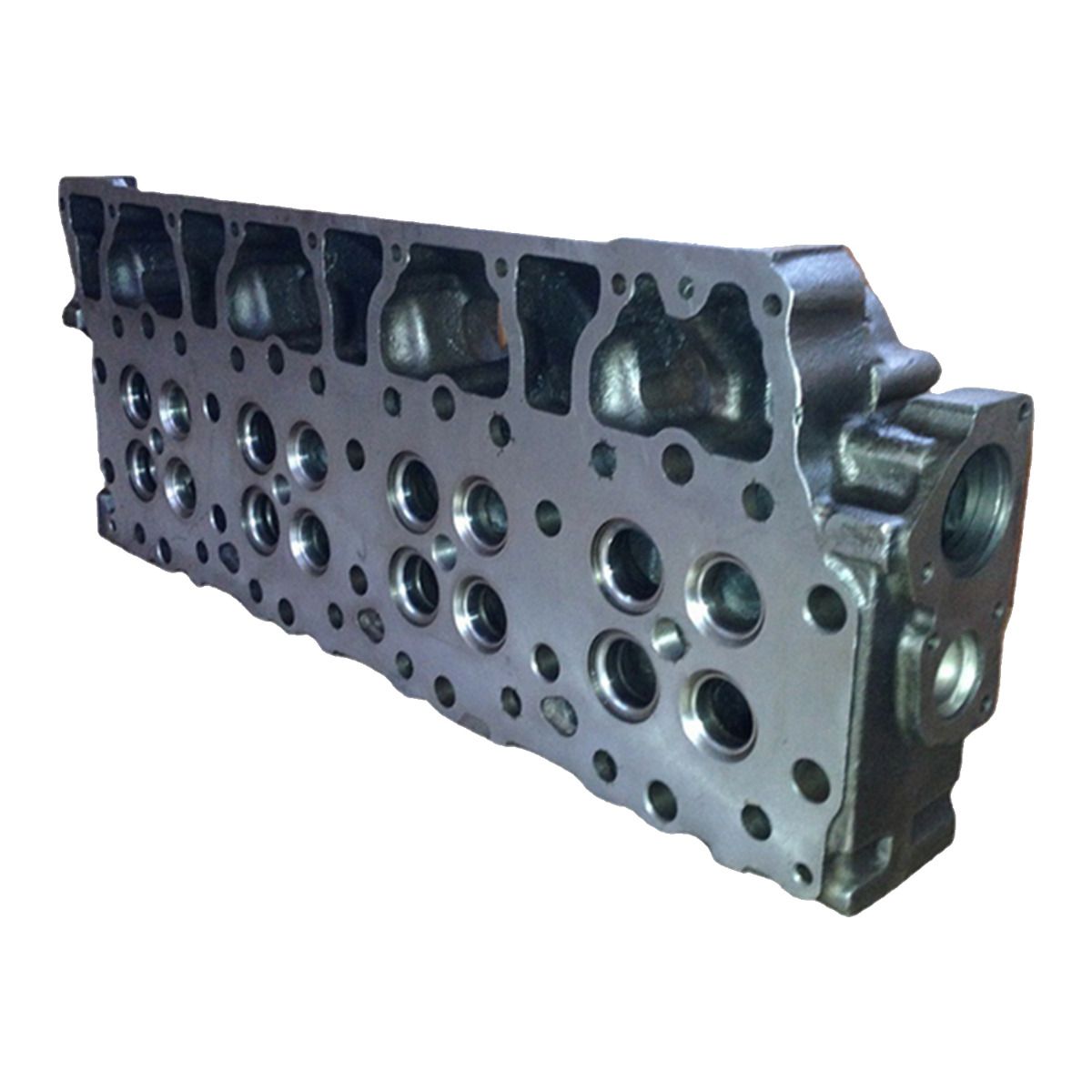 7N0858 New Cylinder Head without valves