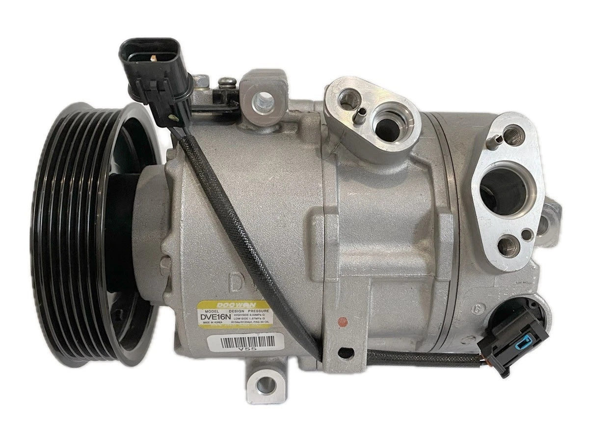 977013Z600 12V New AC Compressor
