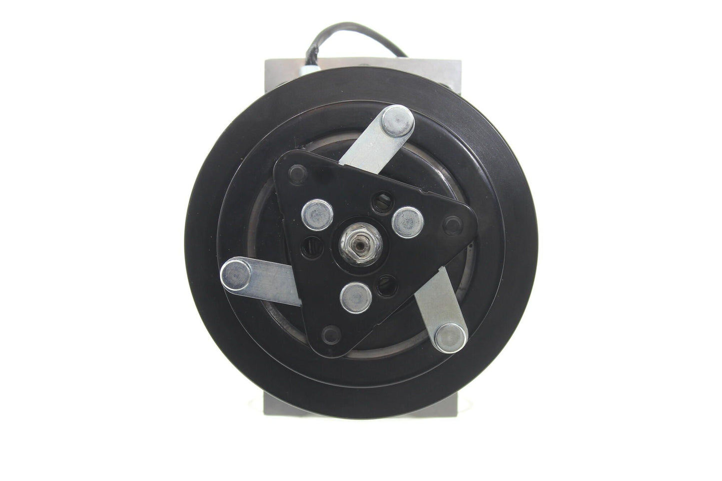 SD7H15-8133 24V New AC Compressor
