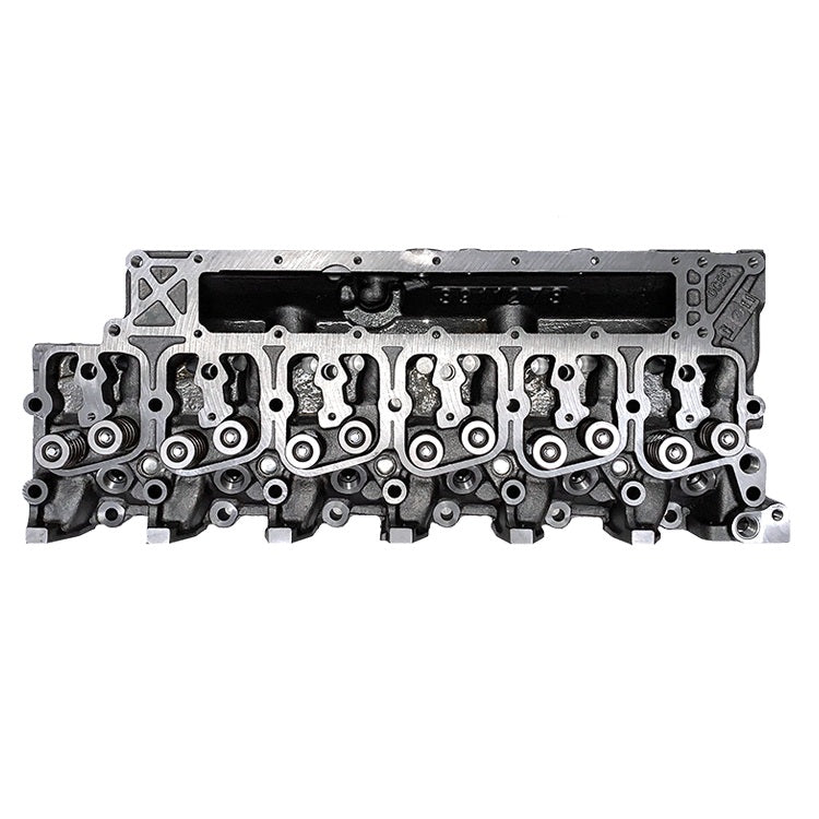 6735111020 New Cylinder Head with valves